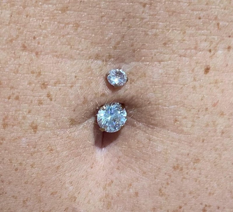 QWALIT Belly Rings - Short Bar Belly Button Rings in Surgical Steel with Opal Stones - 6mm & 10mm - Image 2